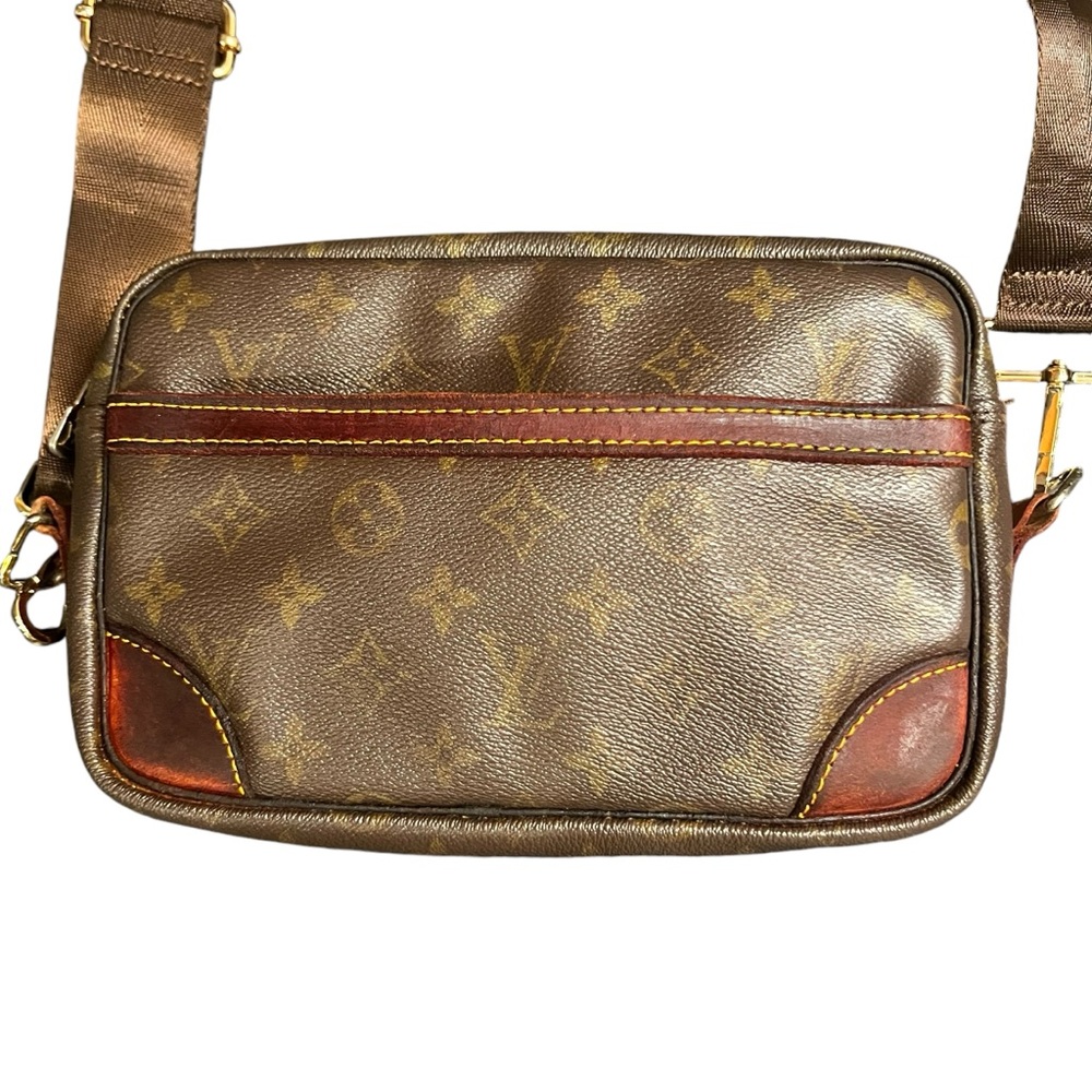 Louis Vuitton Vintage Monogram Trocadero 23 Crossbody